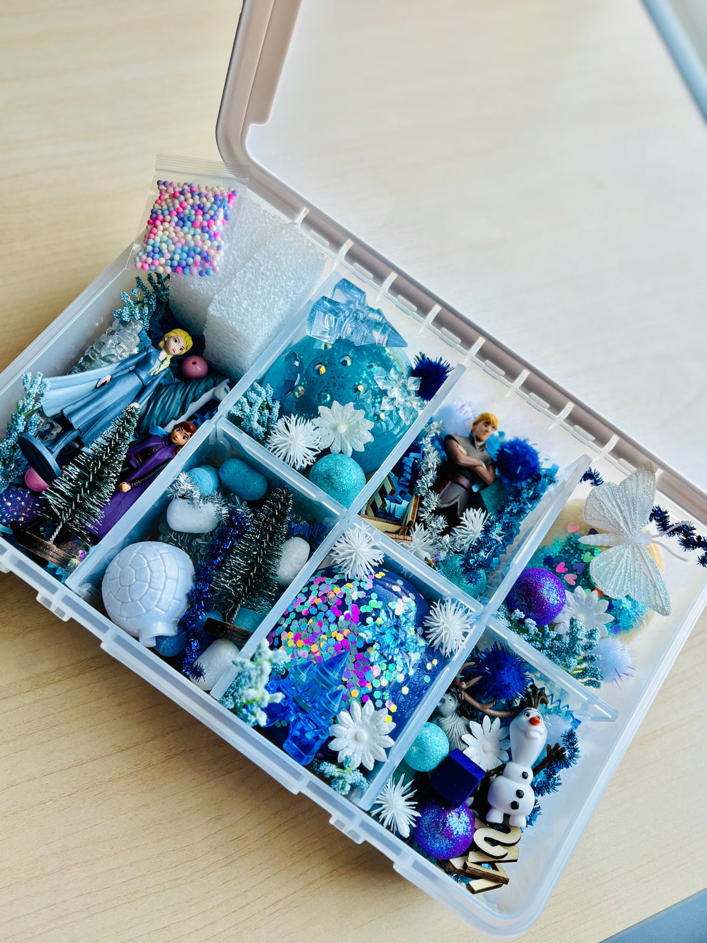 Medium Frozen Play-Dough Sensory Kit