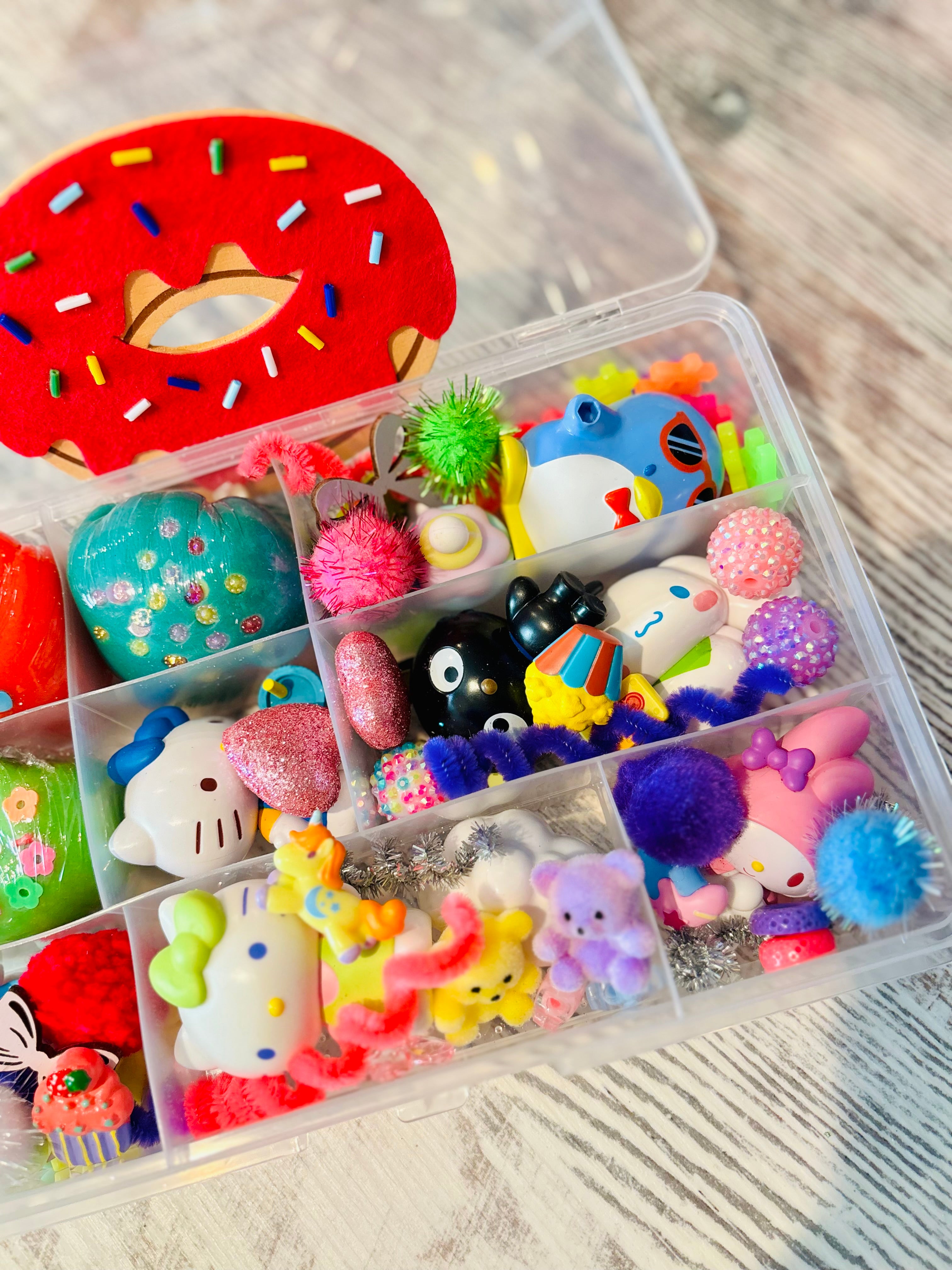 Small Hello Kitty Play-Dough Sensory Kit