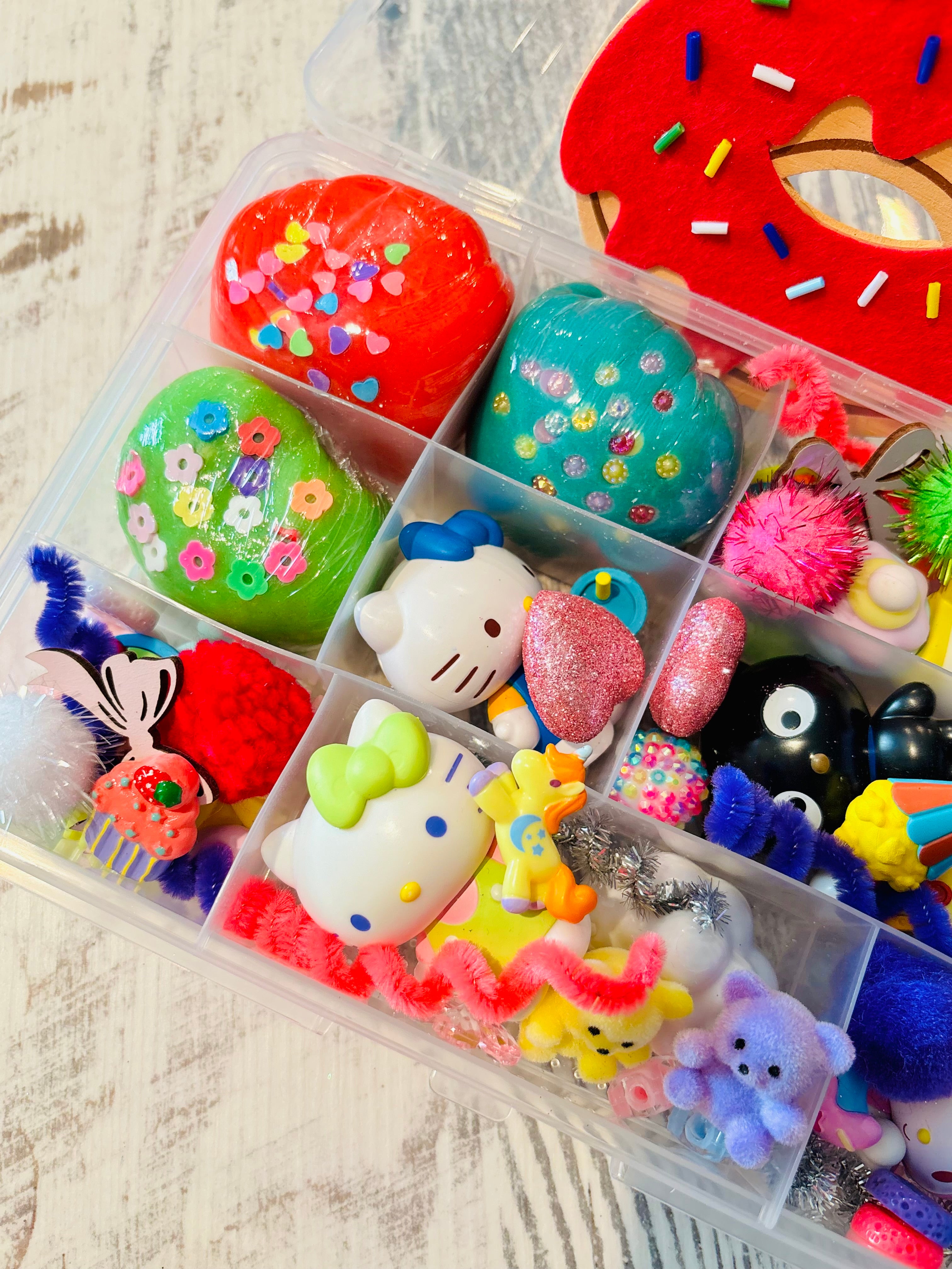 Small Hello Kitty Play-Dough Sensory Kit